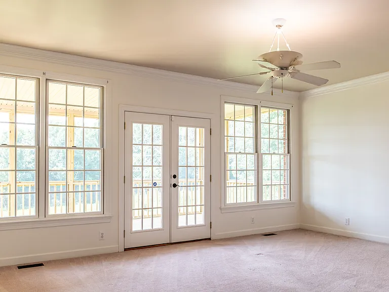 1711 Lawrence Rd — Photo 16