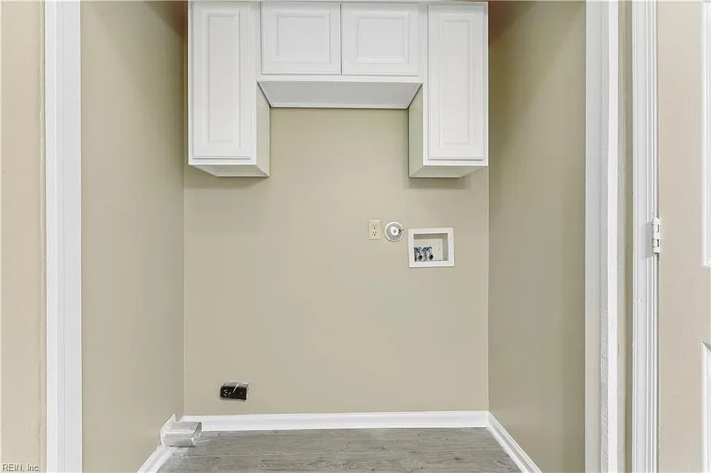3 bed, 1496 sqft, $2,200 — Photo 3
