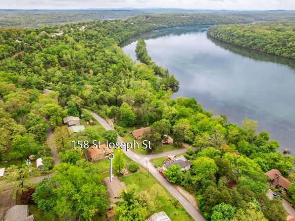 158 Saint Joseph Street, Forsyth, MO 65653