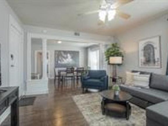 5th image of 3833 Central St APT 3N