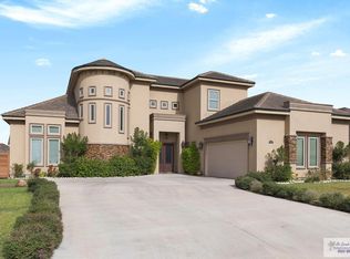 5672 Lovers Ln, Brownsville, TX 78526