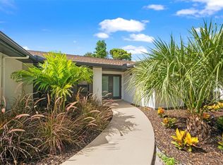 2516 Regatta Dr, Sarasota, FL 34231