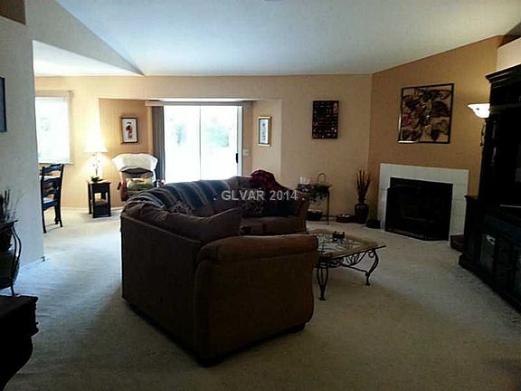 2nd image of 5009 Maverick St