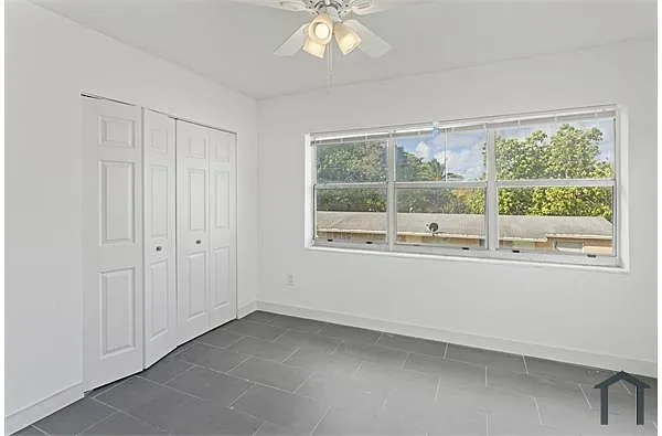 Building Photo - 60 NW 76th St #19