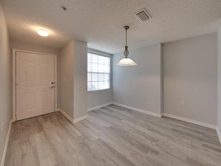 5601 Bentgrass Dr #10-113 — Photo 4