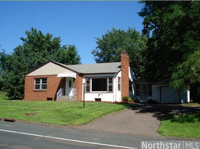 1st image of 1736 McMenemy Street