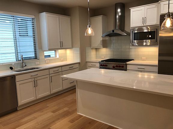 4th image of 2966 76th Pl SE Unit 103
