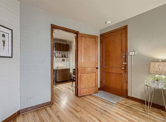 2nd image of 1605 Saint Paul St