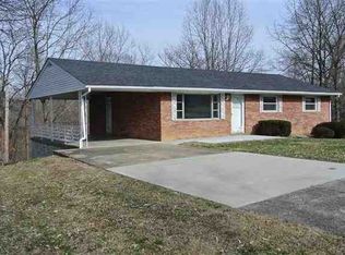 5704 Bybee Rd, Ashland, KY 41102