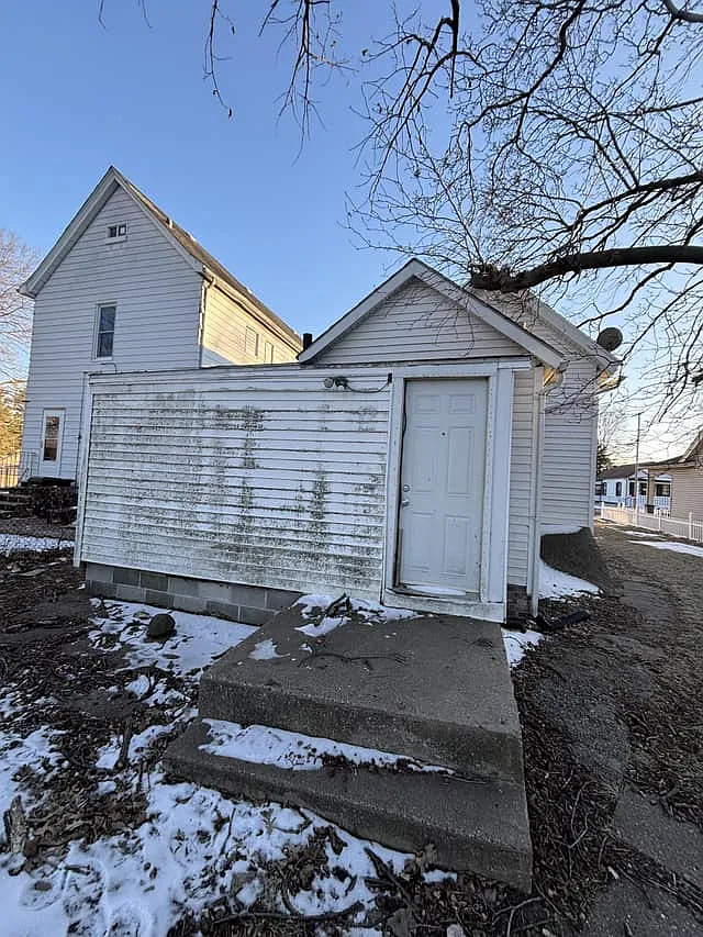 2 bed, 1264 sqft, $700 — Photo 3