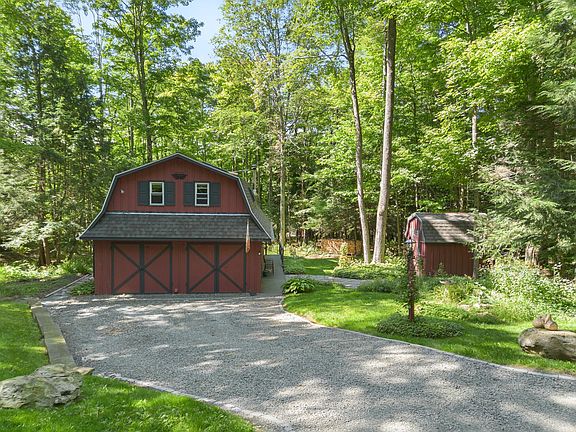 2nd image of 314 S Longford Lake Rd