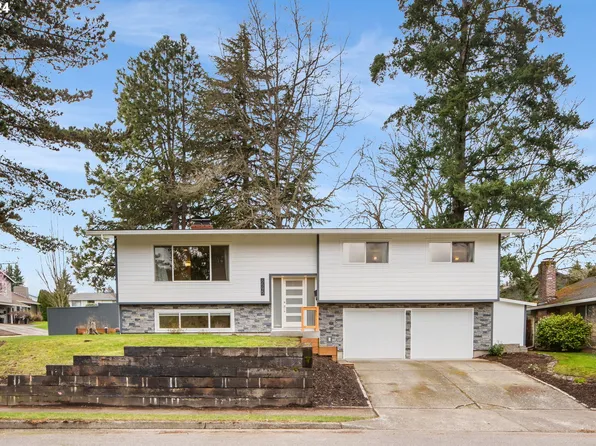 6595 SW Cherryhill Dr, Beaverton, OR 97008