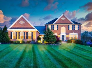 5906 Oshanter Dr, Mount Airy, MD 21771