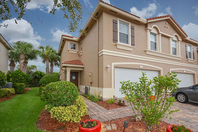 1st image of 4507 Cohune Palm Ct