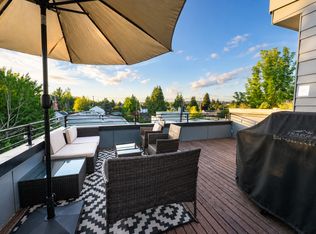 803 S Cloverdale St #803, Seattle, WA 98108