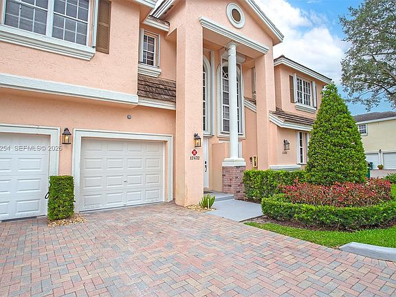 2nd image of 12432 NW 10th Ct #D-13