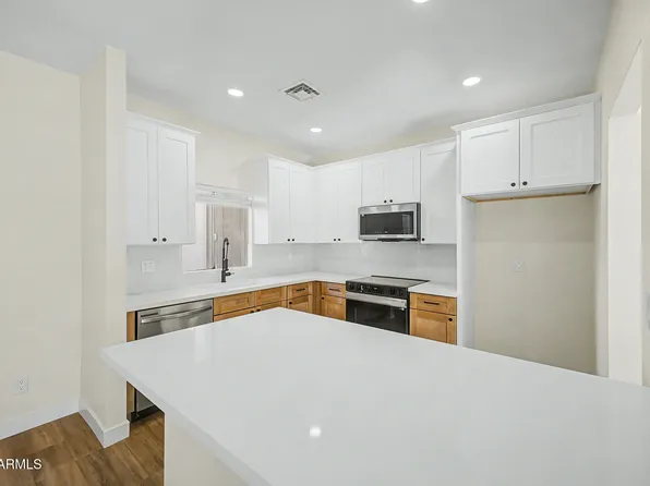 1601 N SABA Street #250, Chandler, AZ 85225