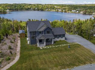 122 Hargrove Ln, Whites Lake, NS B3T 0H8