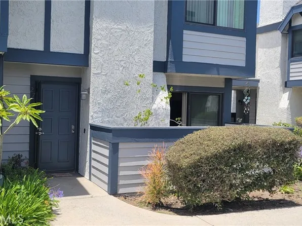 19231 Sherman Way Unit 27, Reseda, CA 91335