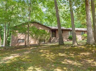 801 Ragsdale Rd, Jamestown, NC 27282