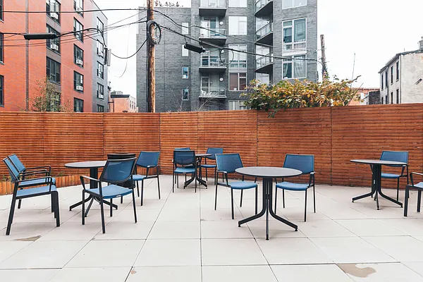 Rented by Nooklyn NYC LLC | media 18