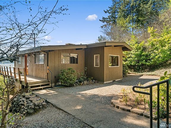 2nd image of 3310 Gravelly Beach Loop NW