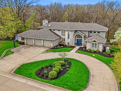 3711 Forest Gate Dr NE, Iowa City, IA, 52240