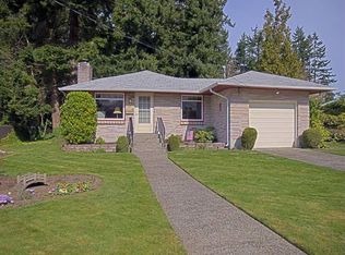 1021 Princeton St, Fircrest, WA 98466