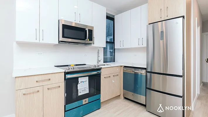 Rented by Nooklyn NYC LLC | media 10