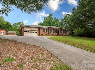 583 Crestside Dr SE, Concord, NC 28025