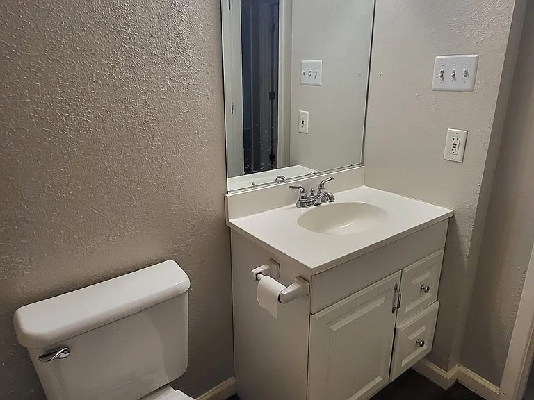 2117 Loma Verde Dr — Photo 12