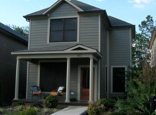 617 W 8th St, Columbia, TN 38401