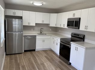 1122 NE 16th Pl APT 1, Fort Lauderdale, FL 33305