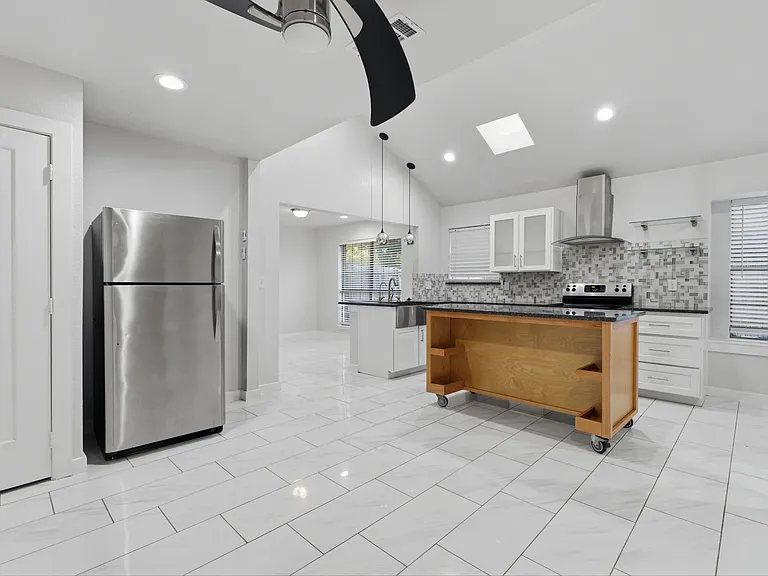 3721 Smartt St — Photo 7