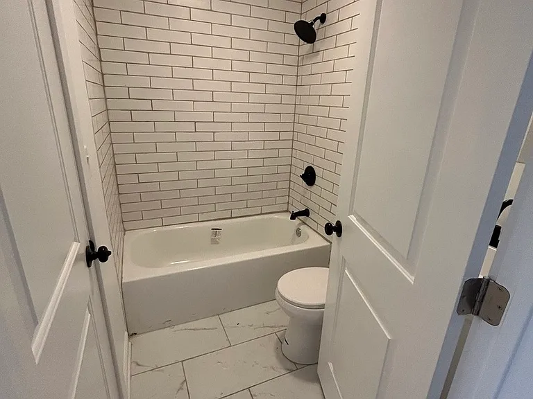 6016 S Saint Lawrence Ave #1 — Photo 13