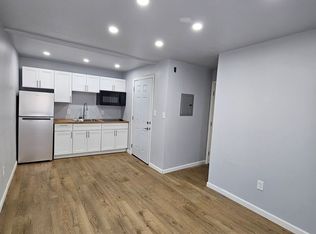 427-429 W. Queen Lane, Philadelphia, PA 19144