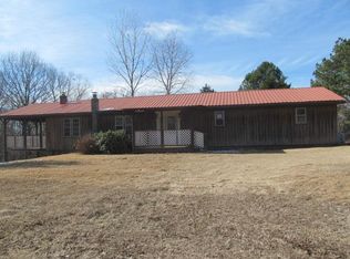 2525 Grays Bend Rd, Centerville, TN 37033