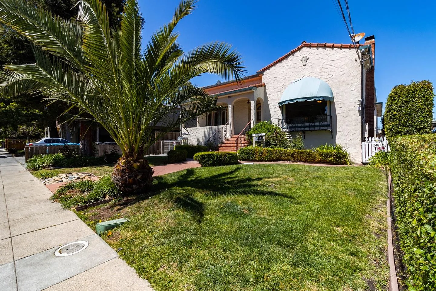 548 Vera Ave photo 1