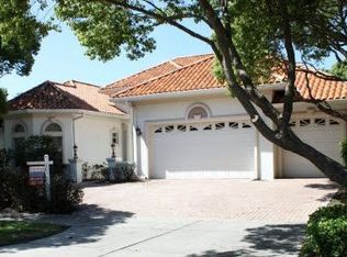 160 Osceola Rd, Belleair, FL 33756