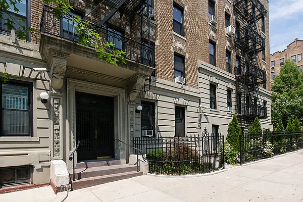 Sold by Brooklyn Real Inc | media 17