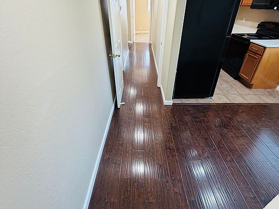 4th image of 62 Mission Ln