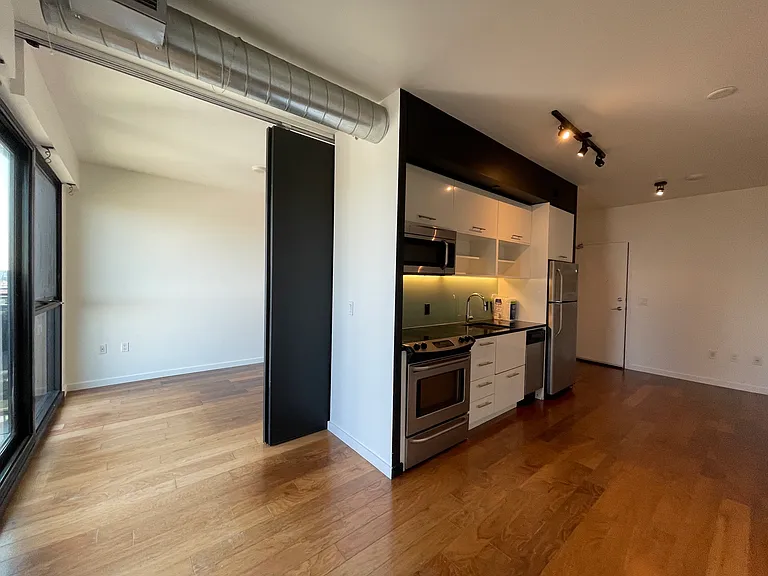 1 Shaw St #1129 — Photo 3