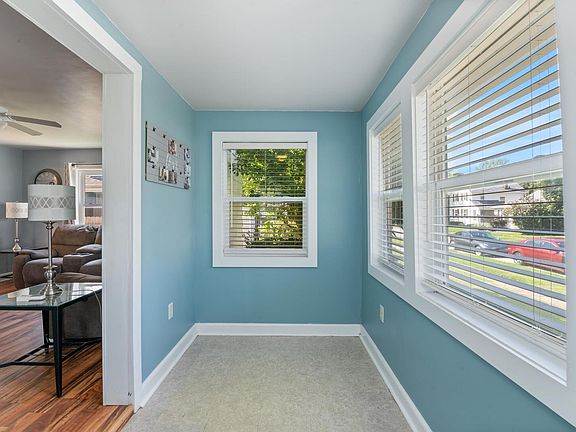 2nd image of 2152 6th Street Ct