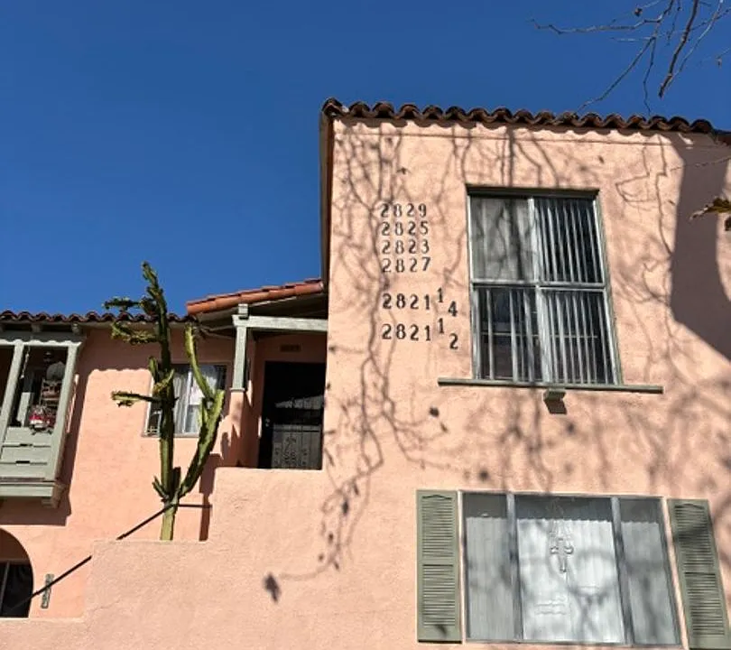 Building Photo 4