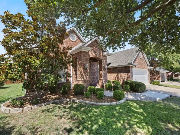 207 Leonard Way, Fate, TX 75087