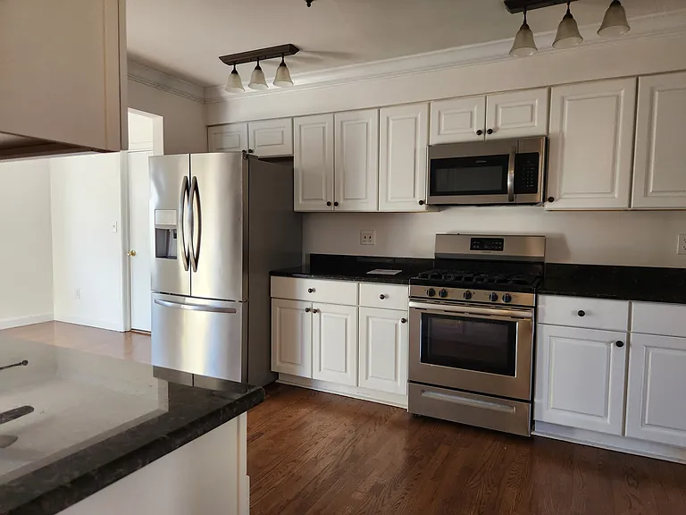 4 Oriole Dr — Photo 6