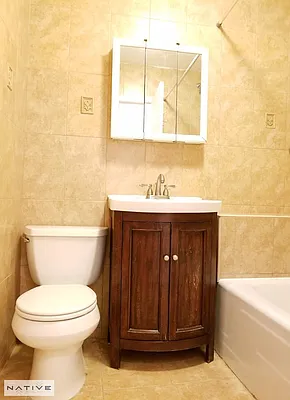 Rented by Native Real Estate LLC | media 7