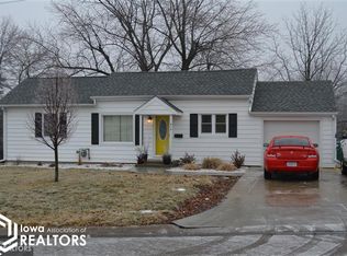 614 North Ln, Oskaloosa, IA 52577