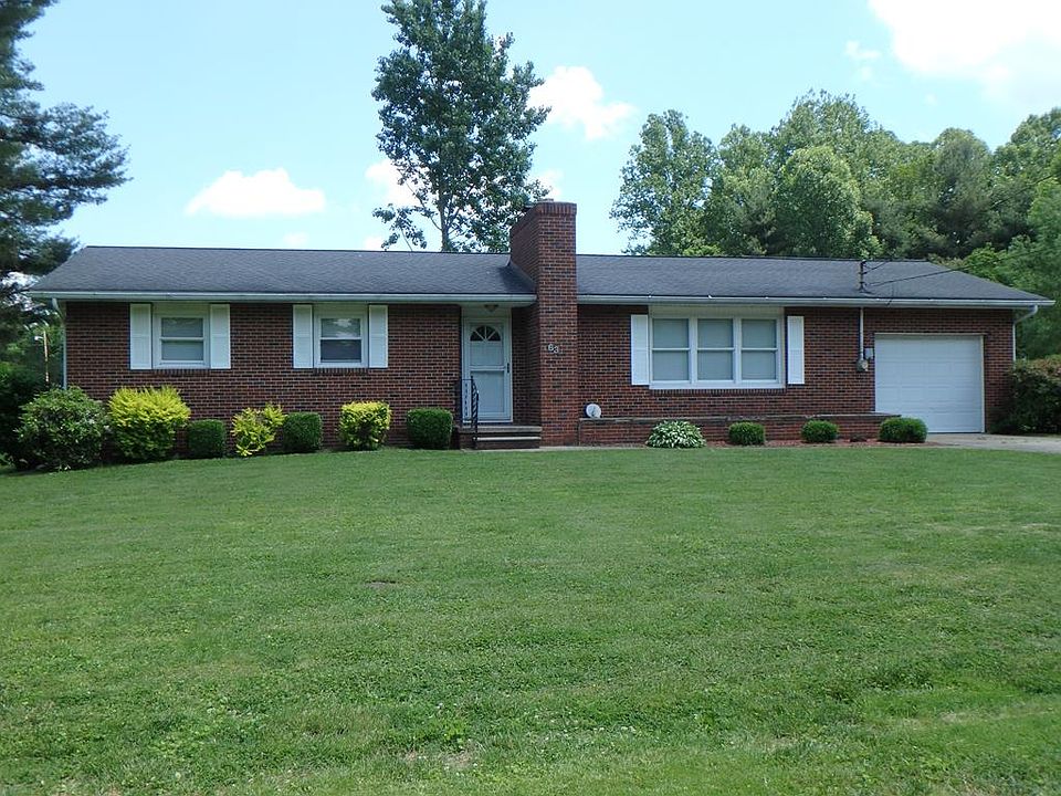 1st image of 63 Christopher Dr