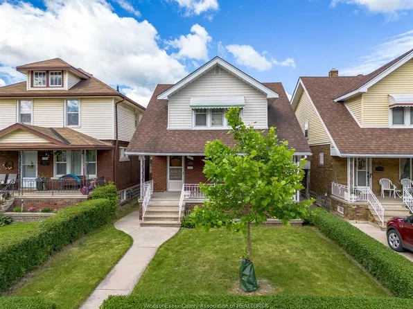 1165 Marentette Ave, Windsor, ON N9A 2A4